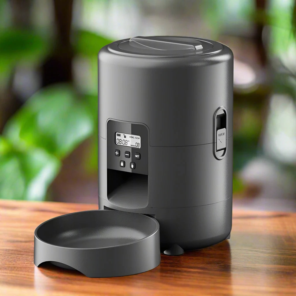 Smart WiFi Pet Feeder (2L)