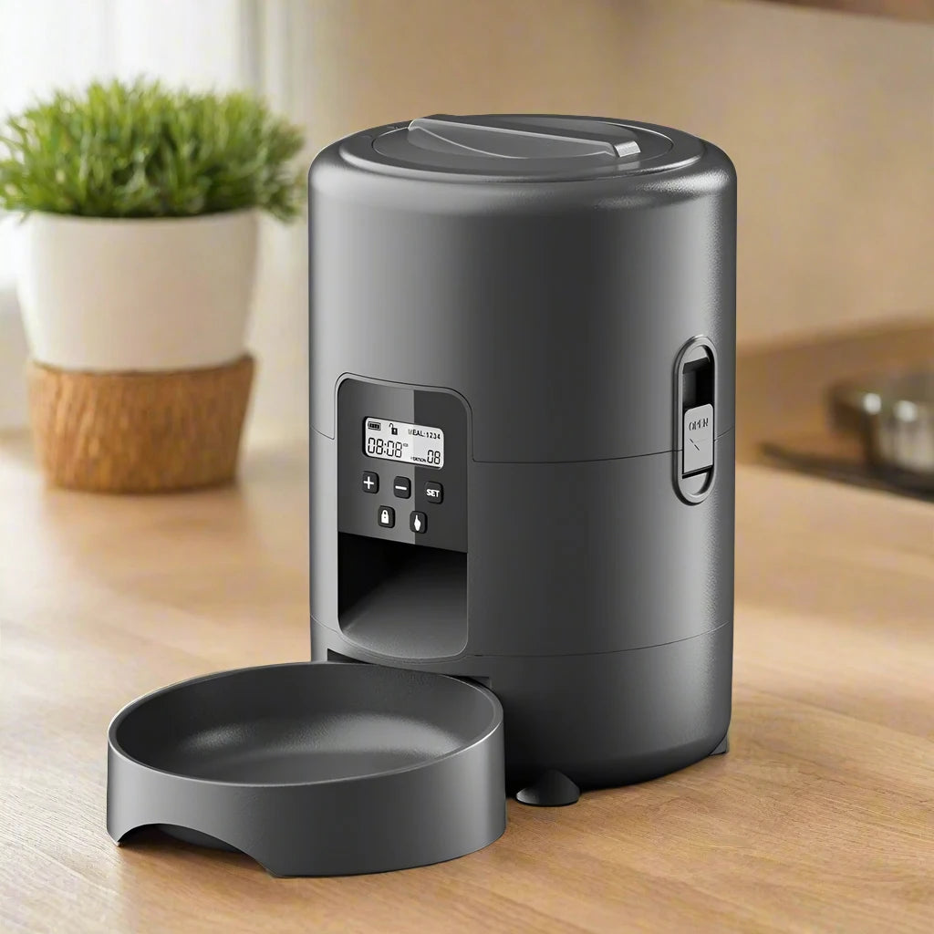 Smart WiFi Pet Feeder (2L)